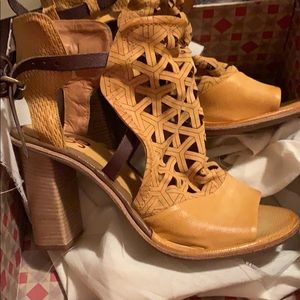 A.S.98 strappy heels